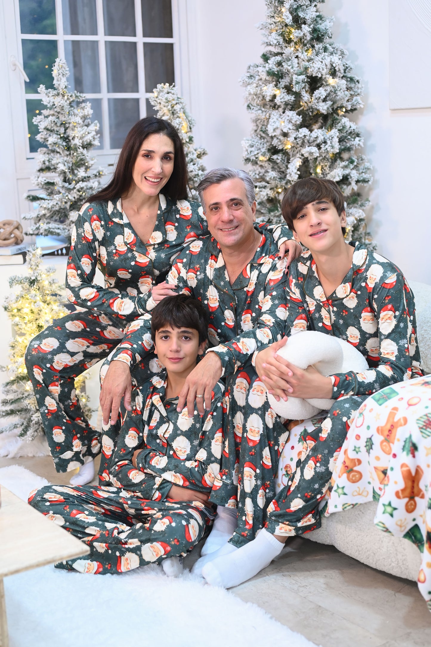 CARAS DE SANTA